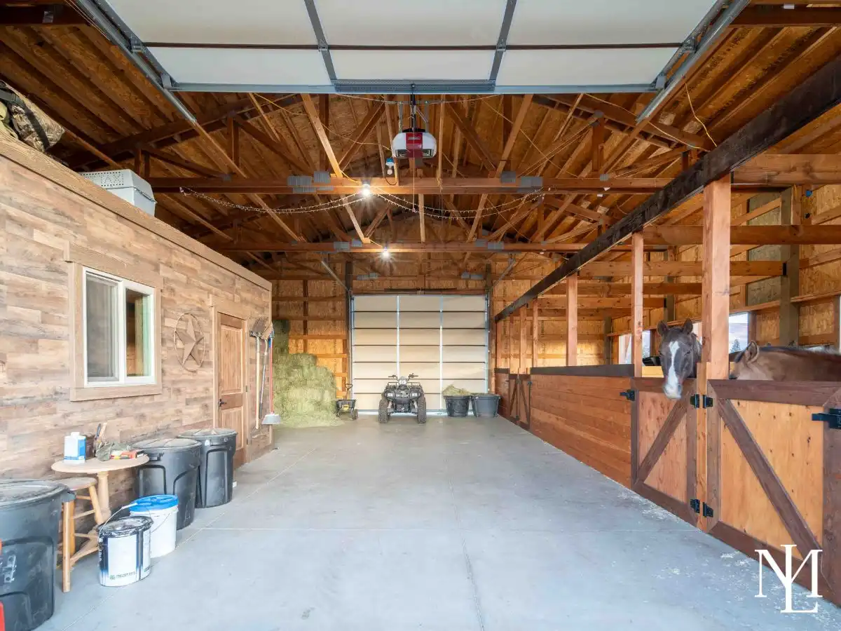 152 N 8750 E Huntsville, Utah 84317 Barn Interior