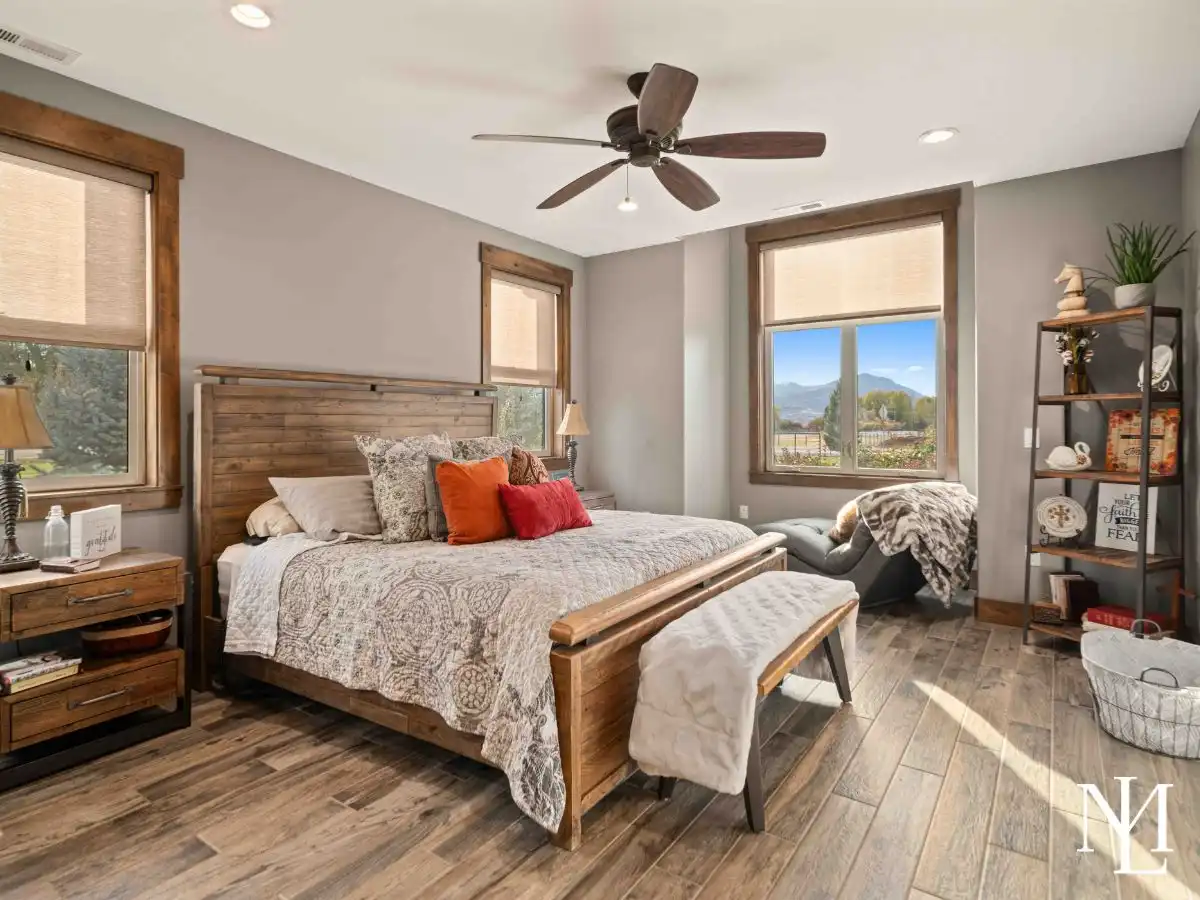 152 N 8750 E Huntsville, Utah 84317 Home's Primary Bedroom