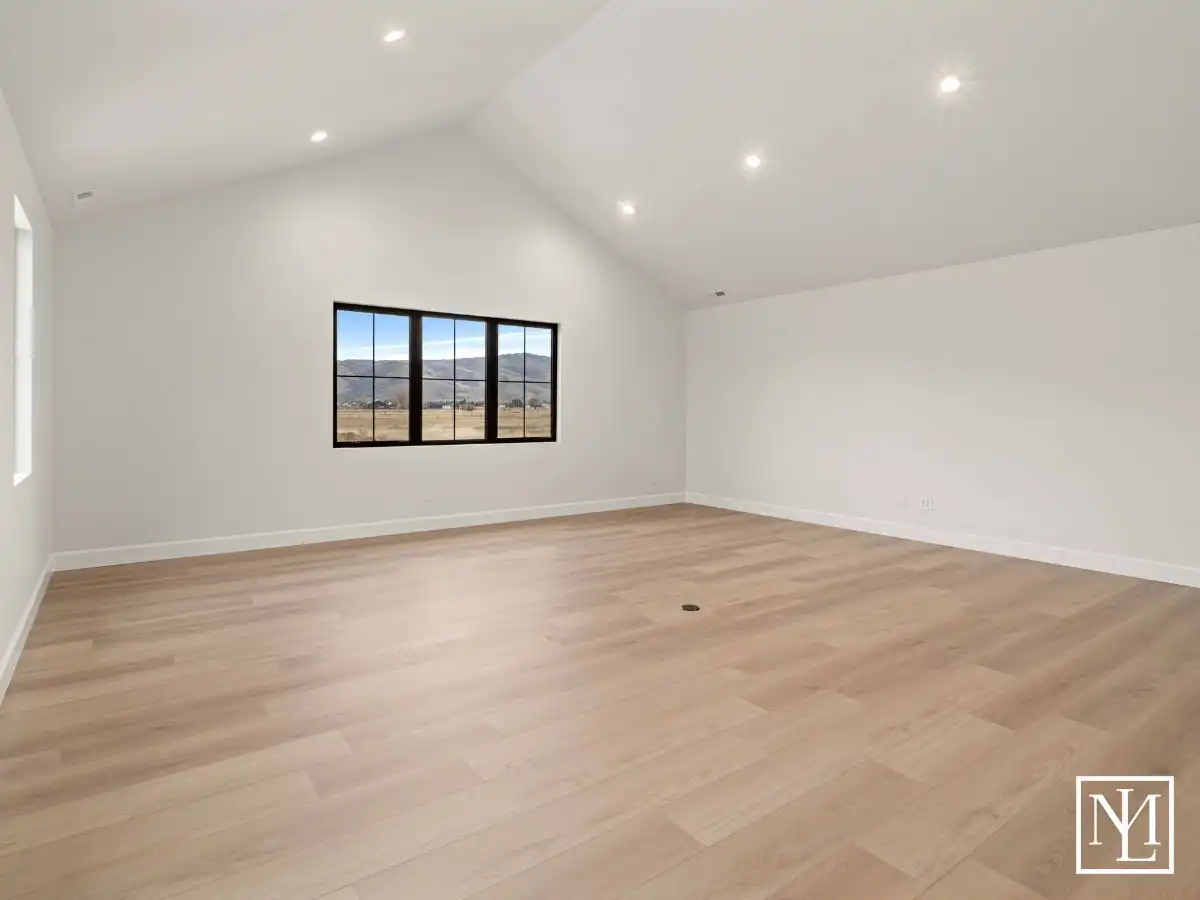 387 S 7900 St. #13 Huntsville, Utah 84317 Home's Loft in Sage Community