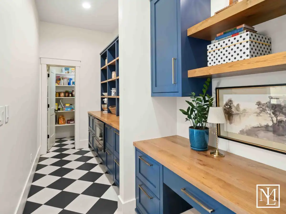 4168 N 3750 Eden, Utah Butlers Pantry in Elk Ridge Estates