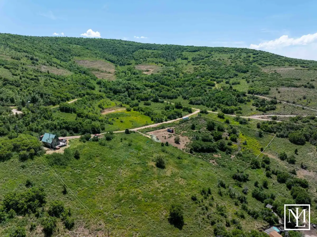 4410 Upper Aspen Loop Aerial View Of Expansive Land
