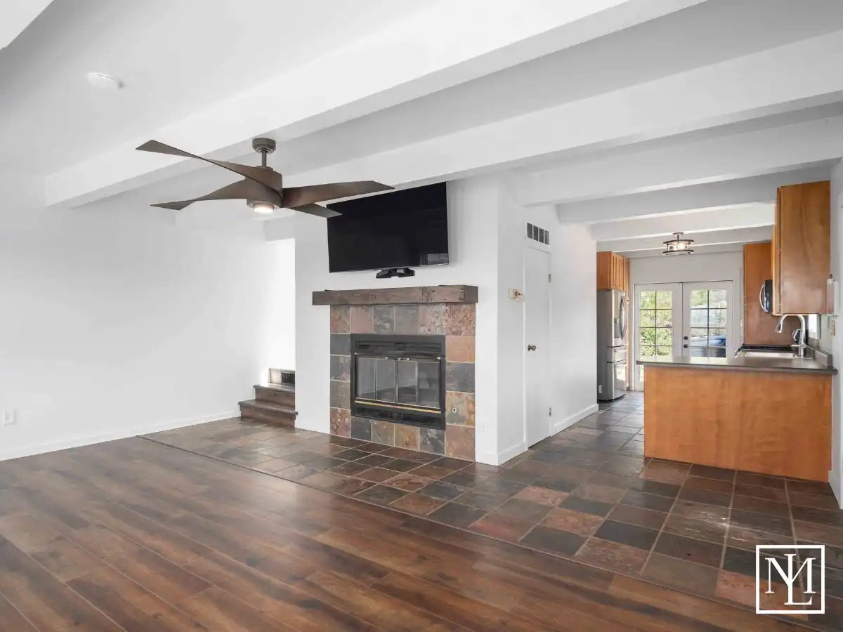 4410 Upper Aspen Loop Room With Fire Place