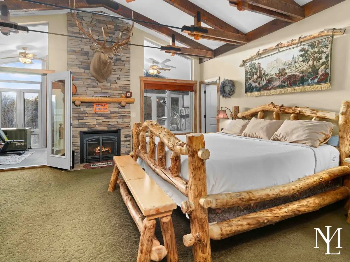 4489 N Powder Mountain Rd Eden, Utah 84310 Home's Primary Bedroom