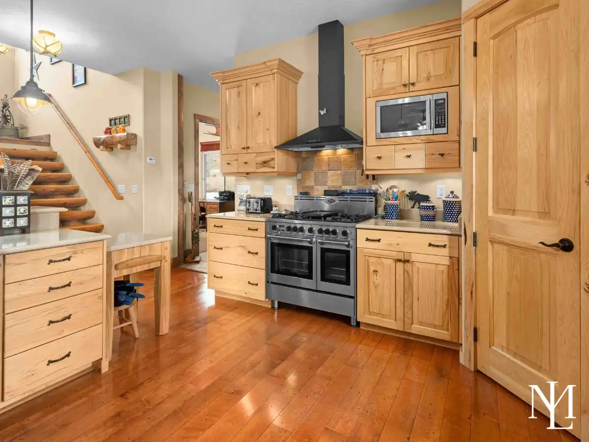 4489 N Powder Mountain Rd Eden, Utah 84310 Home's Kitchen