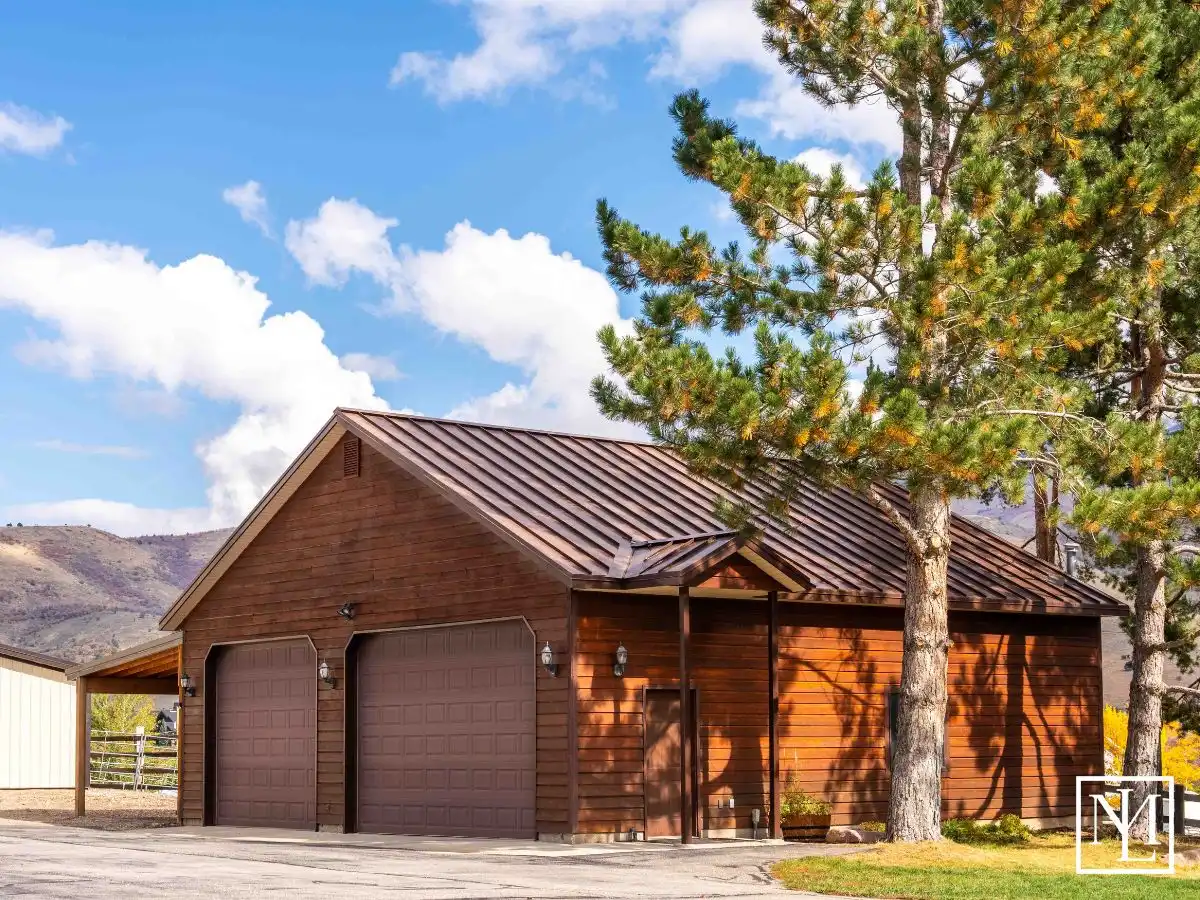 4691 N 3300 E Home Garage