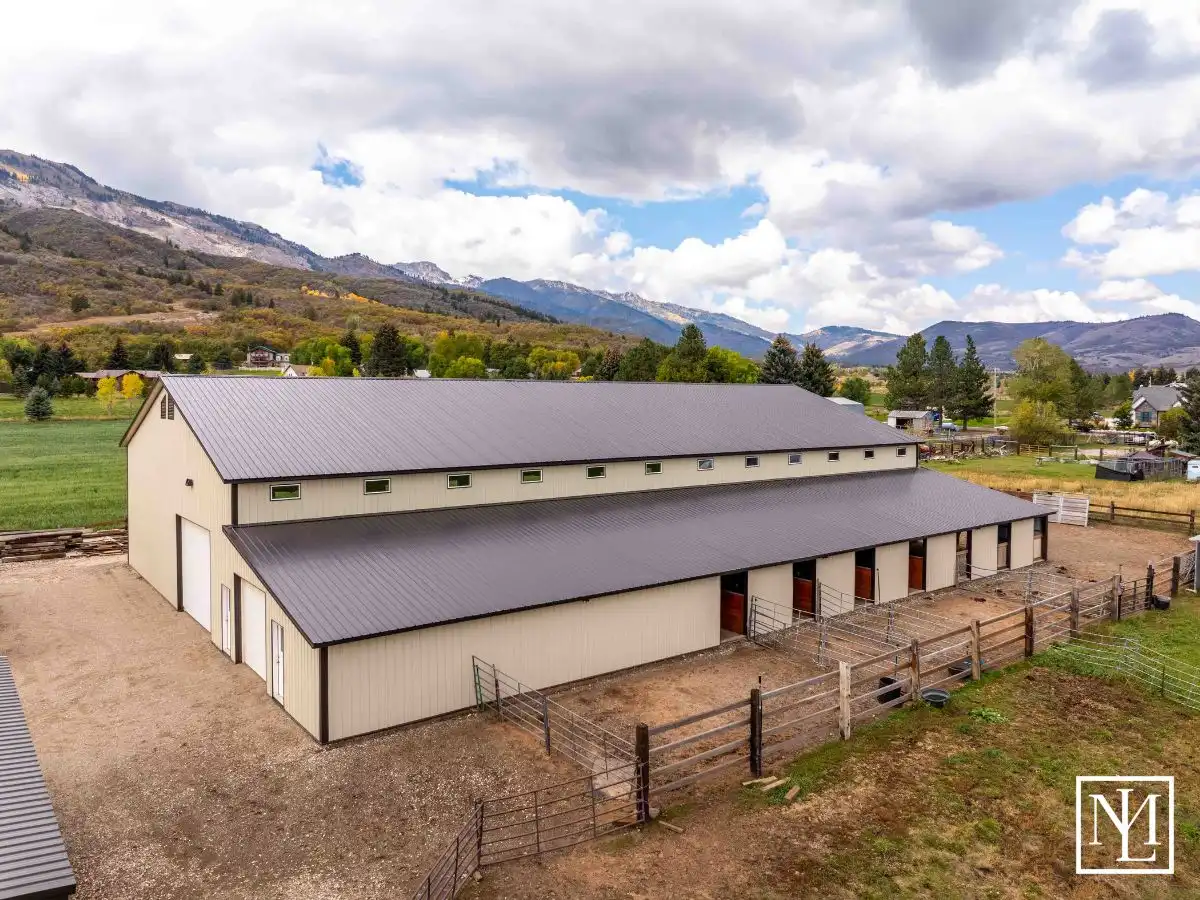 4691 N 3300 E Home Horse Barn