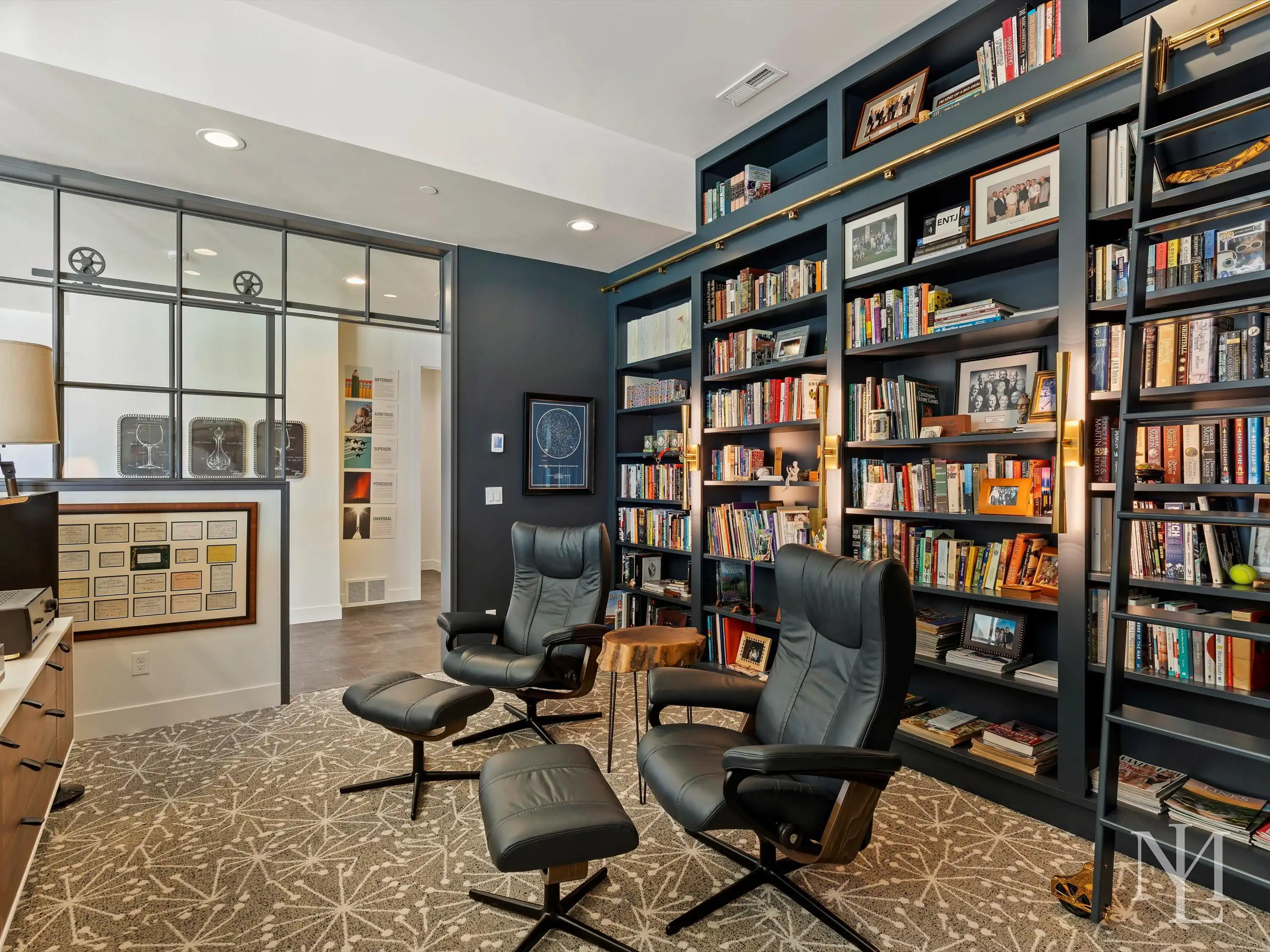 5731 Porcupine Ridge Dr Eden, UT 84310 Home's Office