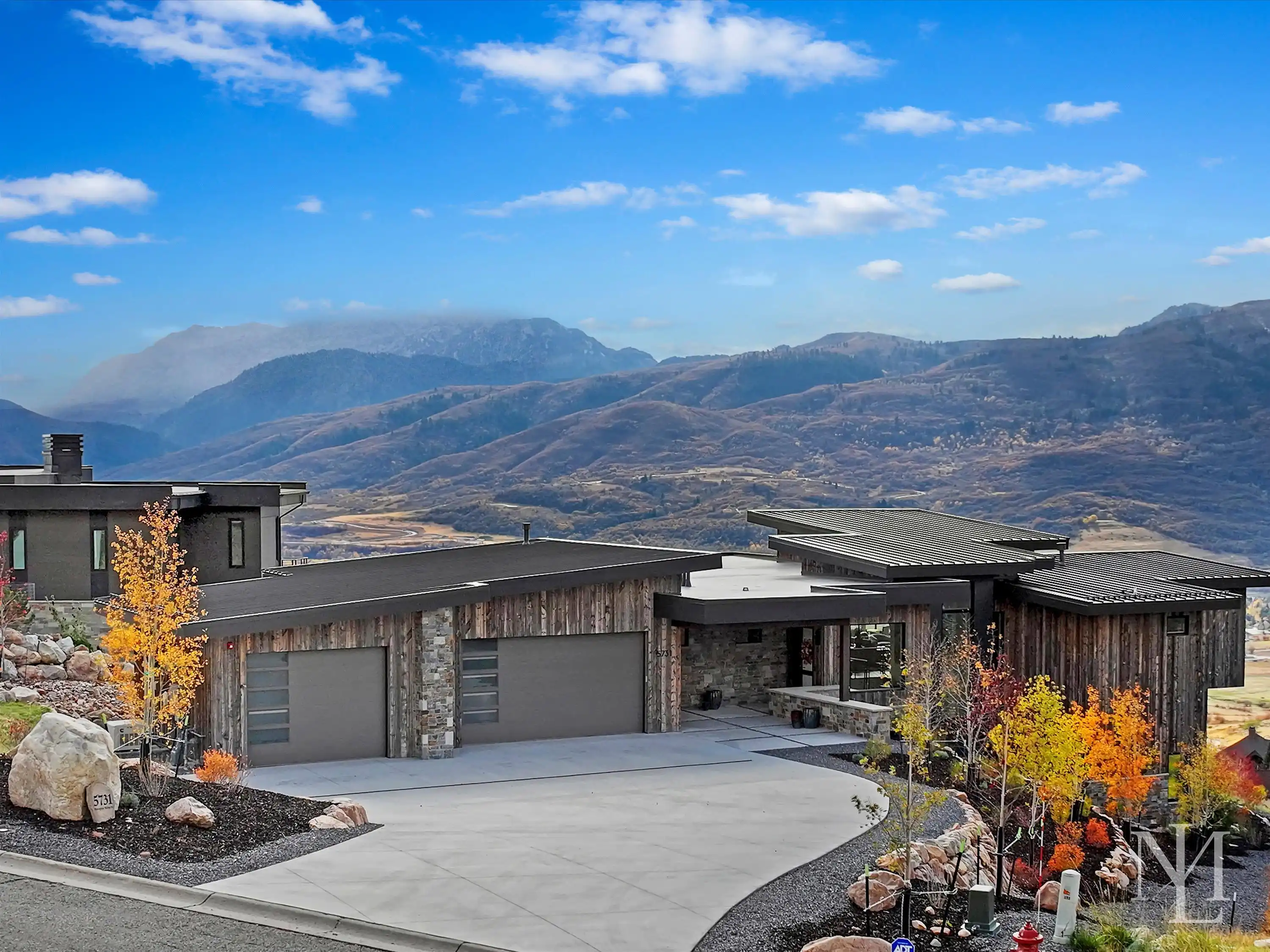 5731 Porcupine Ridge Dr Eden, UT 84310 Home's Exterior Aerial View