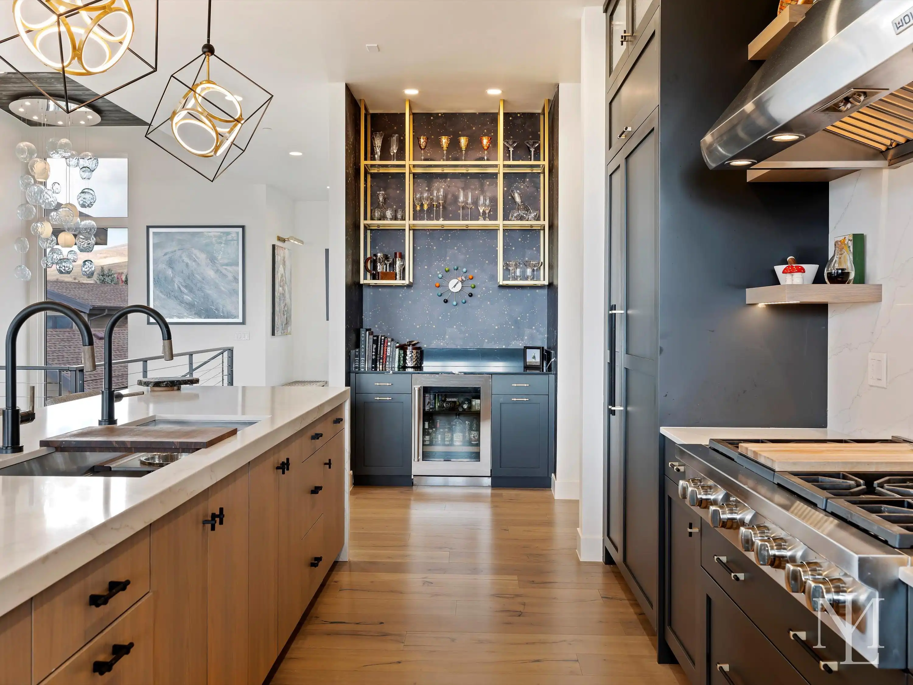 5731 Porcupine Ridge Dr Eden, UT 84310 Home's Bar Area