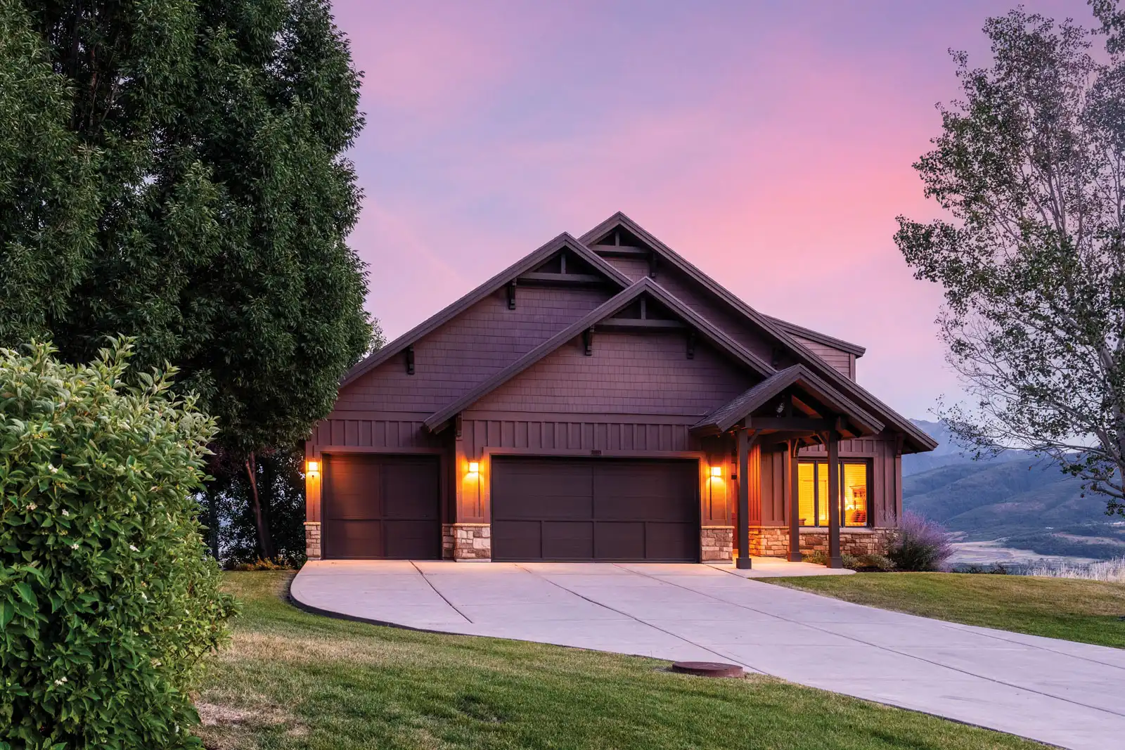 6042 E Big Horn Parkway, Eden, UT at twilight.