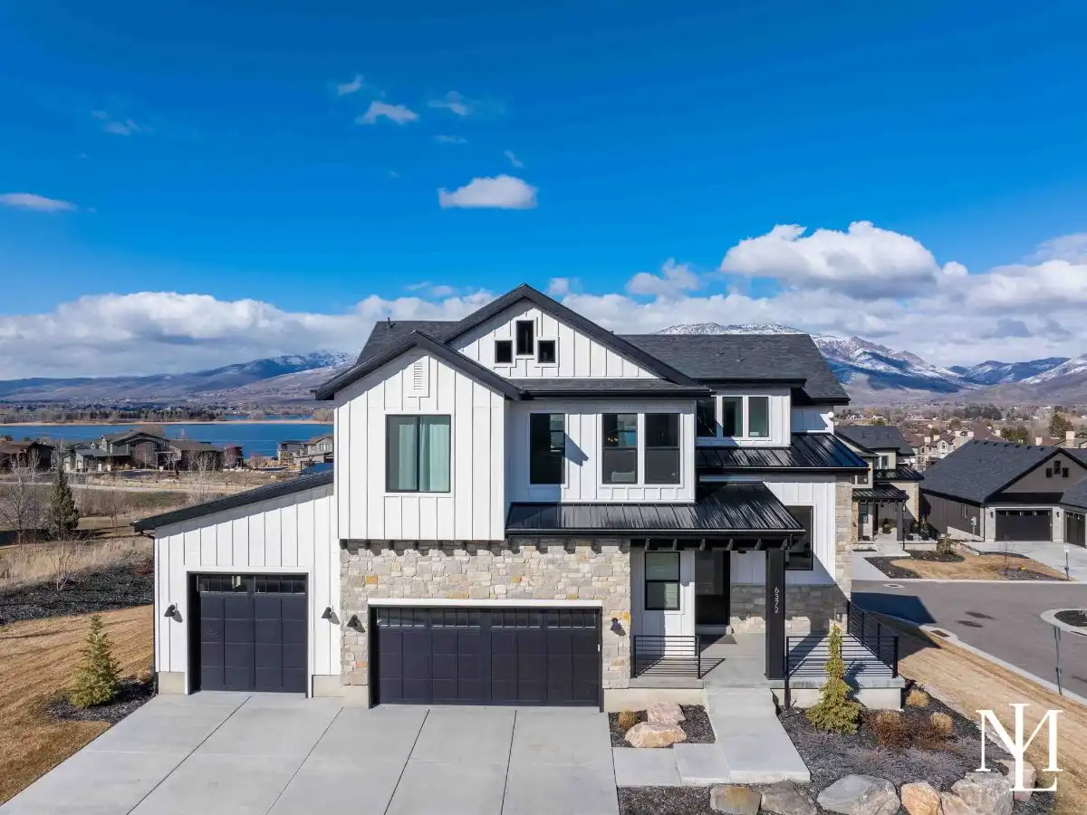 Luxury home in Ogden Valley with oversized driveway and farmhouse finishes