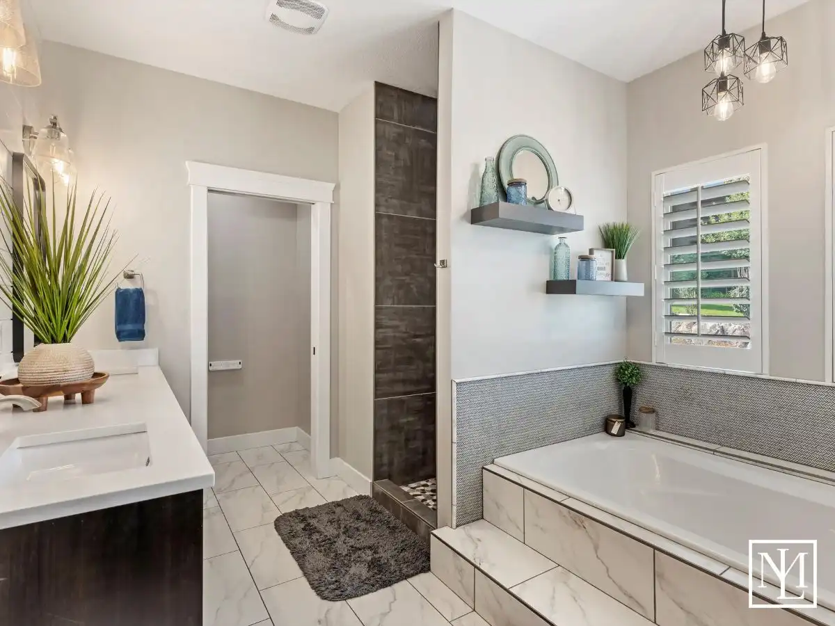 6462 Summit CV Huntsville, UT Home's Primary Bathroom