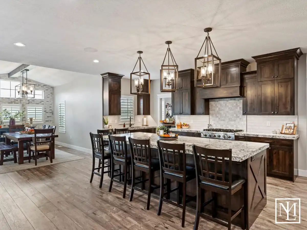 6462 Summit CV Huntsville, UT Home's Kitchen