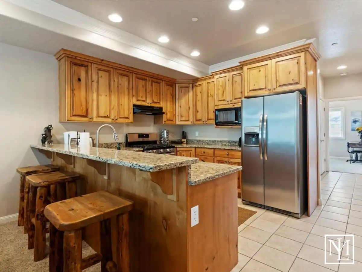 6486 E Hwy 39 No. 47 Kitchen