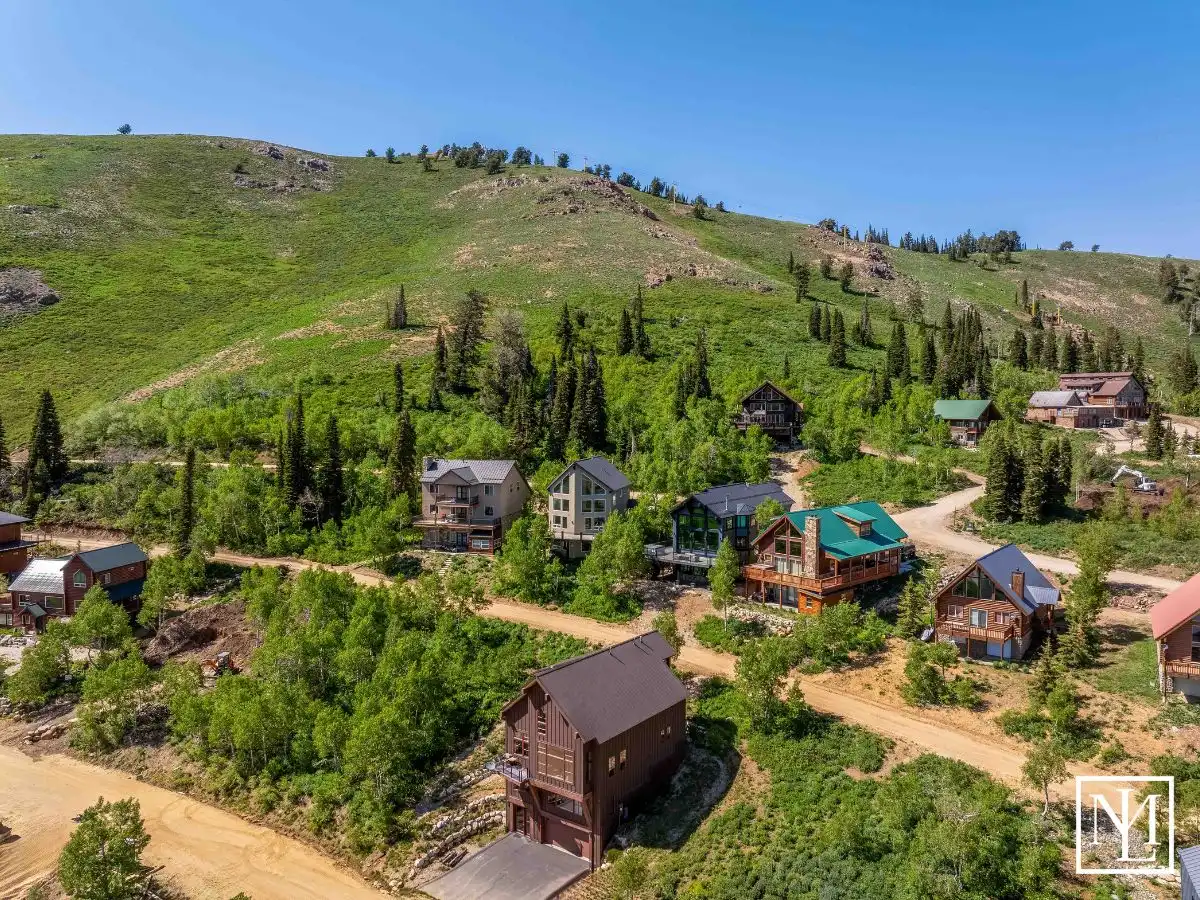 6762 E 6675 N Home Ariel View