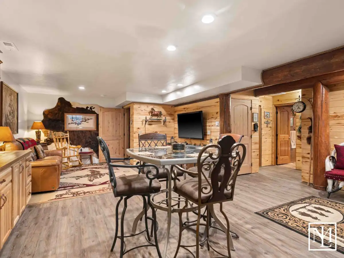 7768 E 1075 N Huntsville, UT Log Home Basement