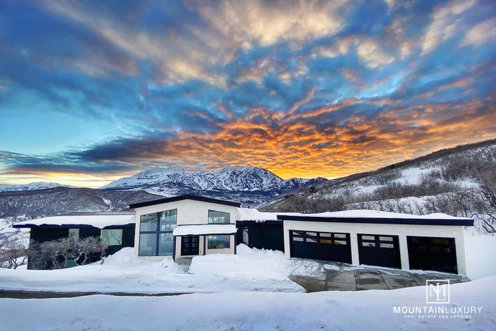1505 S Basinview Rd, Huntsville UT 84317 Hero