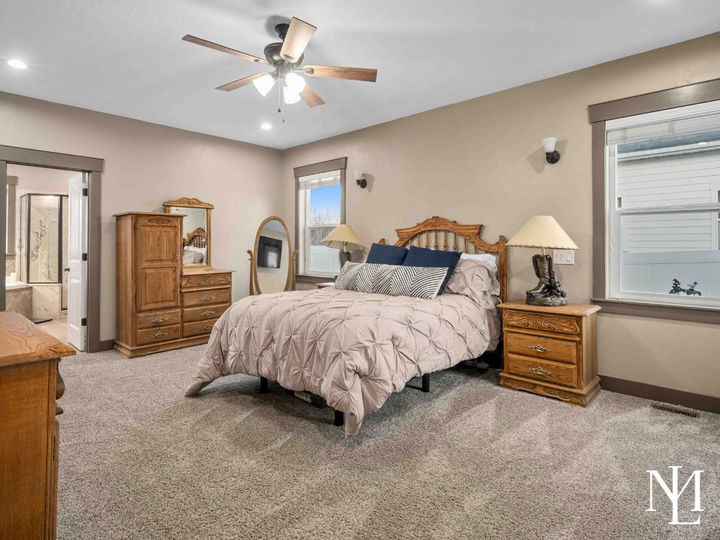 3736 W Hammon Ln Syracuse, Utah 84075 Home's Bedroom