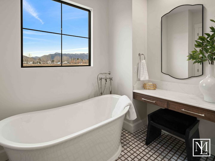 387 S 7900 St. #13 Huntsville, Utah 84317 Home's Soaking Tub in Ensuite Bath in Sage Community