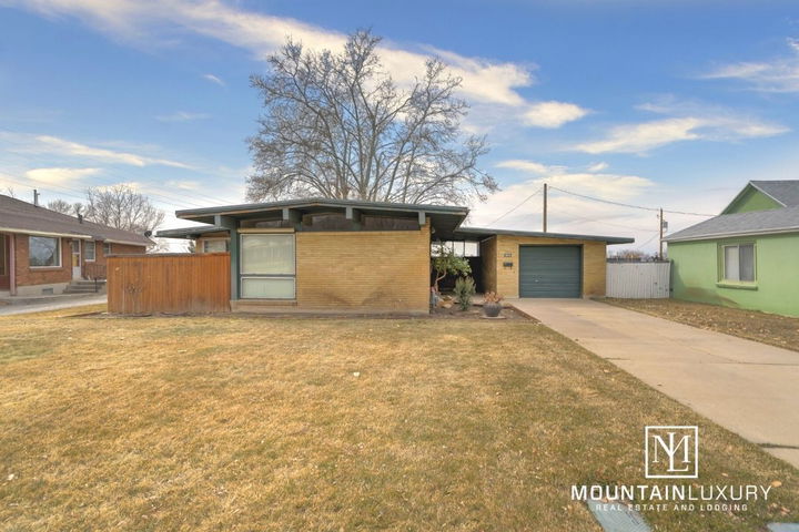 4075 Liberty Ave Ogden