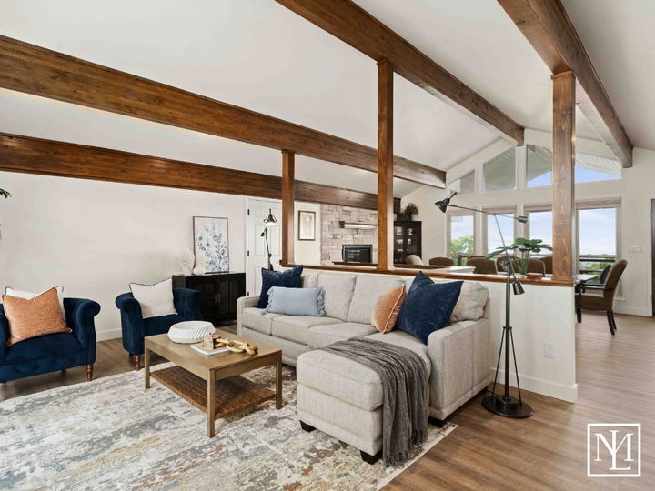 4253 S Spring Rd Ogden Utah 84403 Home Living Room With Vaulted Ceilings