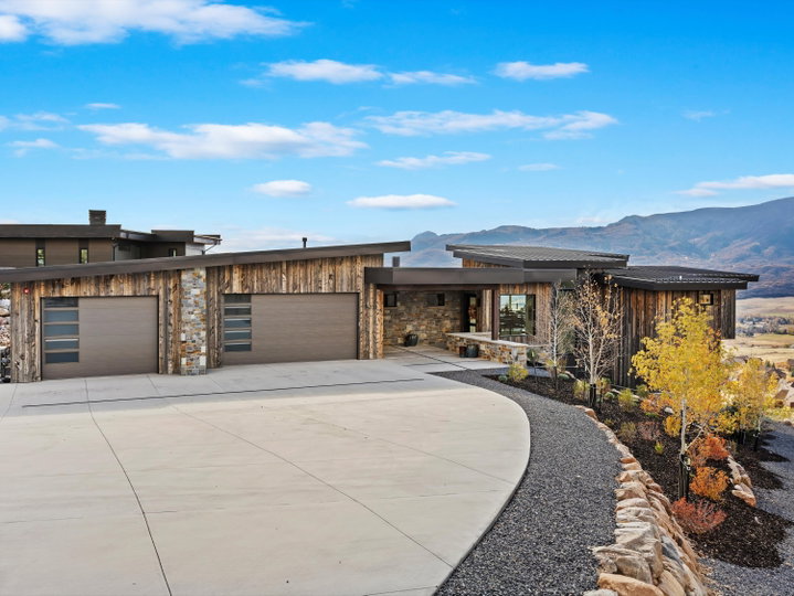 5731-porcupine-ridge-dr-eden