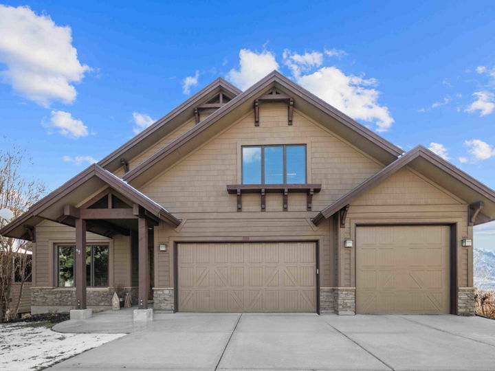 5932-e-big-horn-pkwy-eden-hero