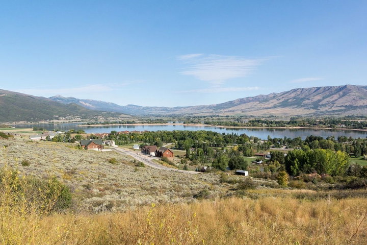 Beautiful Drone Shot of Homes & Land Views at Summit at Ski Lake