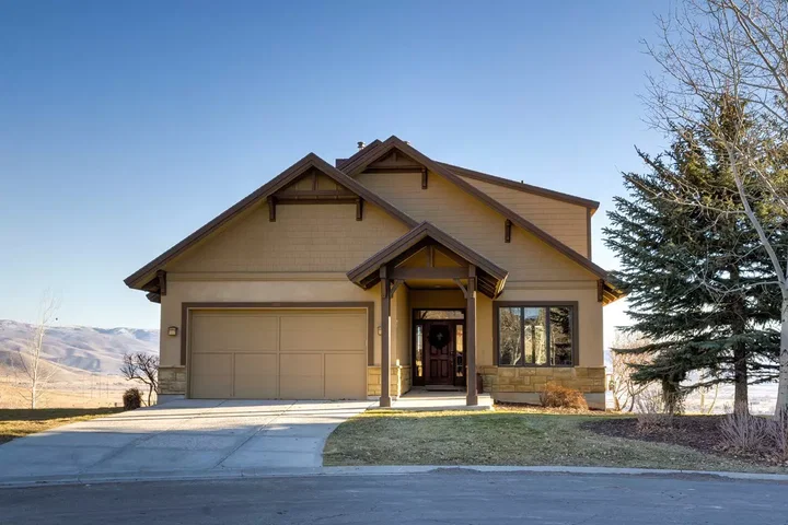 Trappers Ridge Architecture