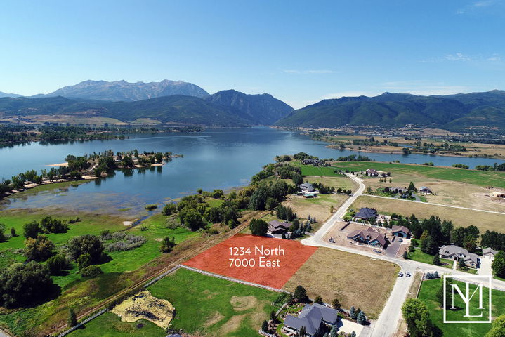 1234 N 7000 E Huntsville UT 34317 01