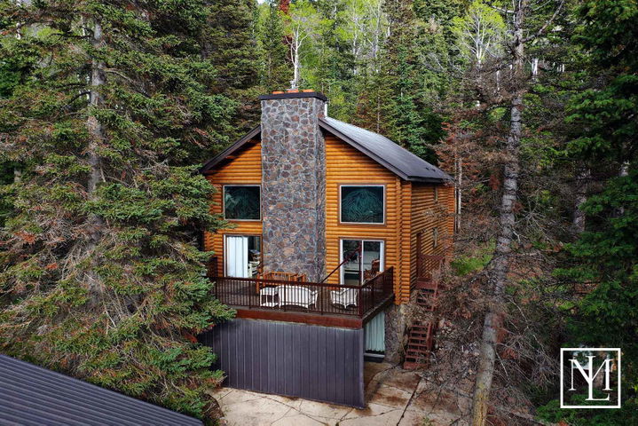 186 S Pine Drive Lot 32 Huntsville UT 84317 01 cabin for sale