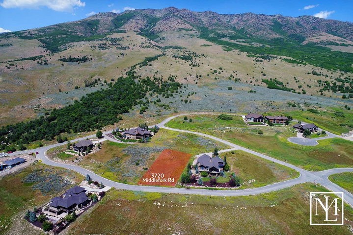 3720 N Middlefork Rd, Eden UT 84310 01