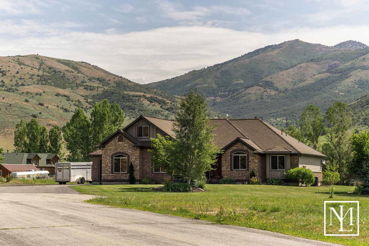 5328 N 3275 E Liberty UT 84310 01