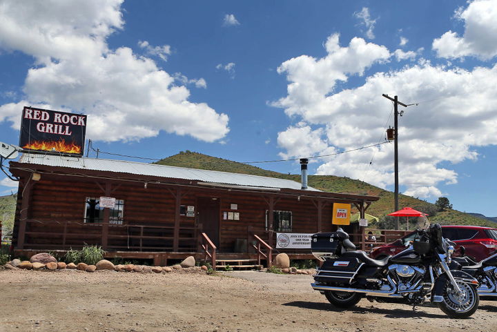 agent-1_red-rock-grill-huntsville-ut-01.JPG