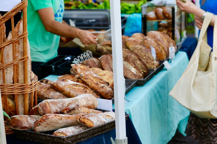 Bakery stand at a farmers market